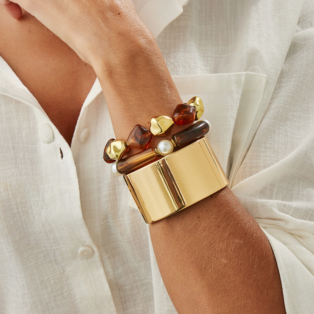 Vintage Beaded Amber Blooming Resin Wide Bracelet