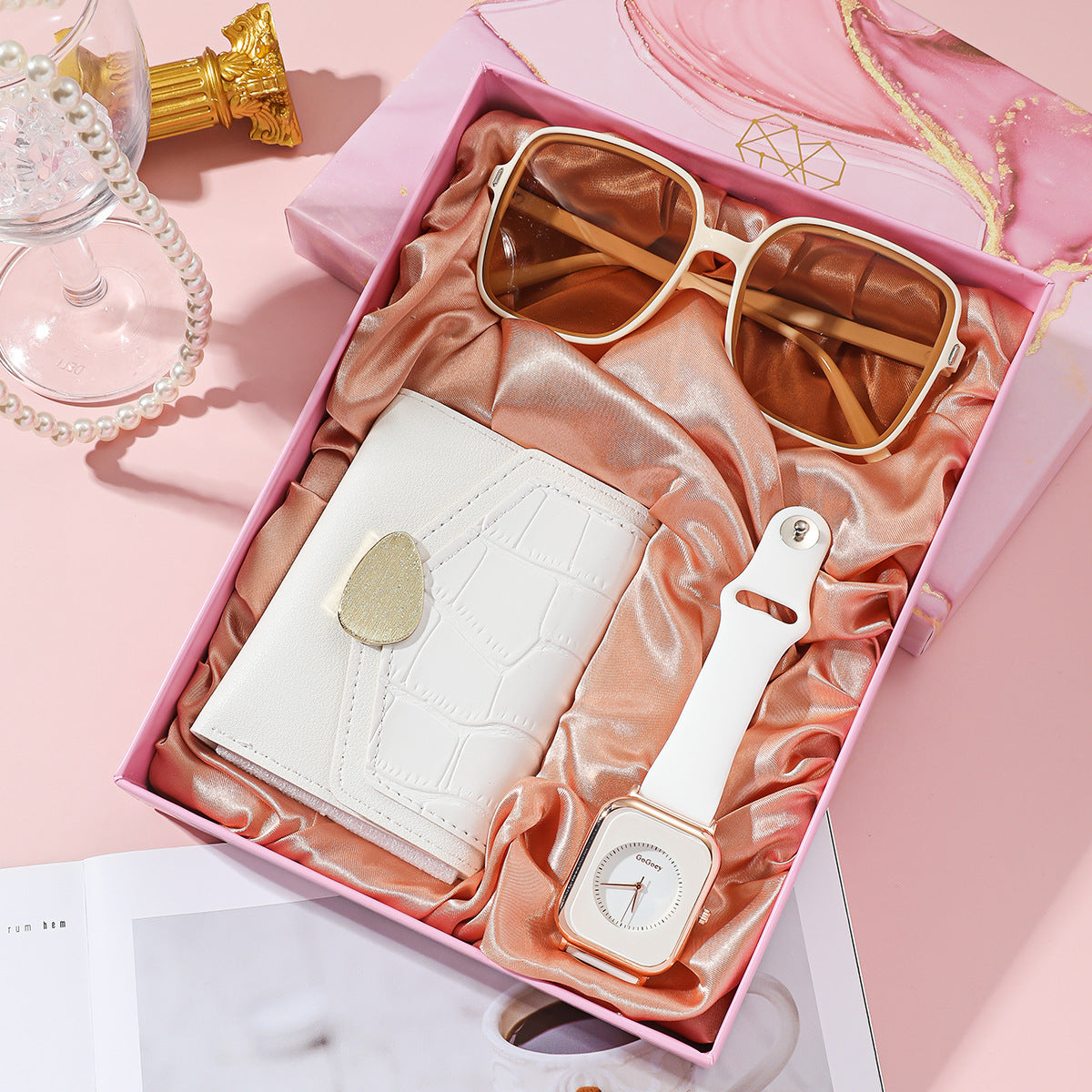 Modern Simple All-match Shopping Travel Gift Suit