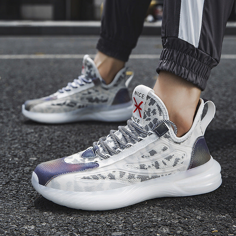 Sports mesh panel shoes