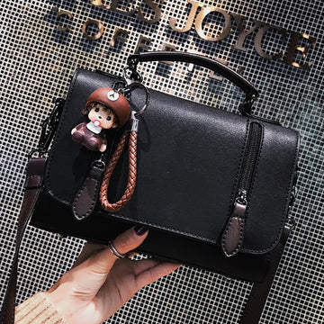 Simple diagonal small square bag