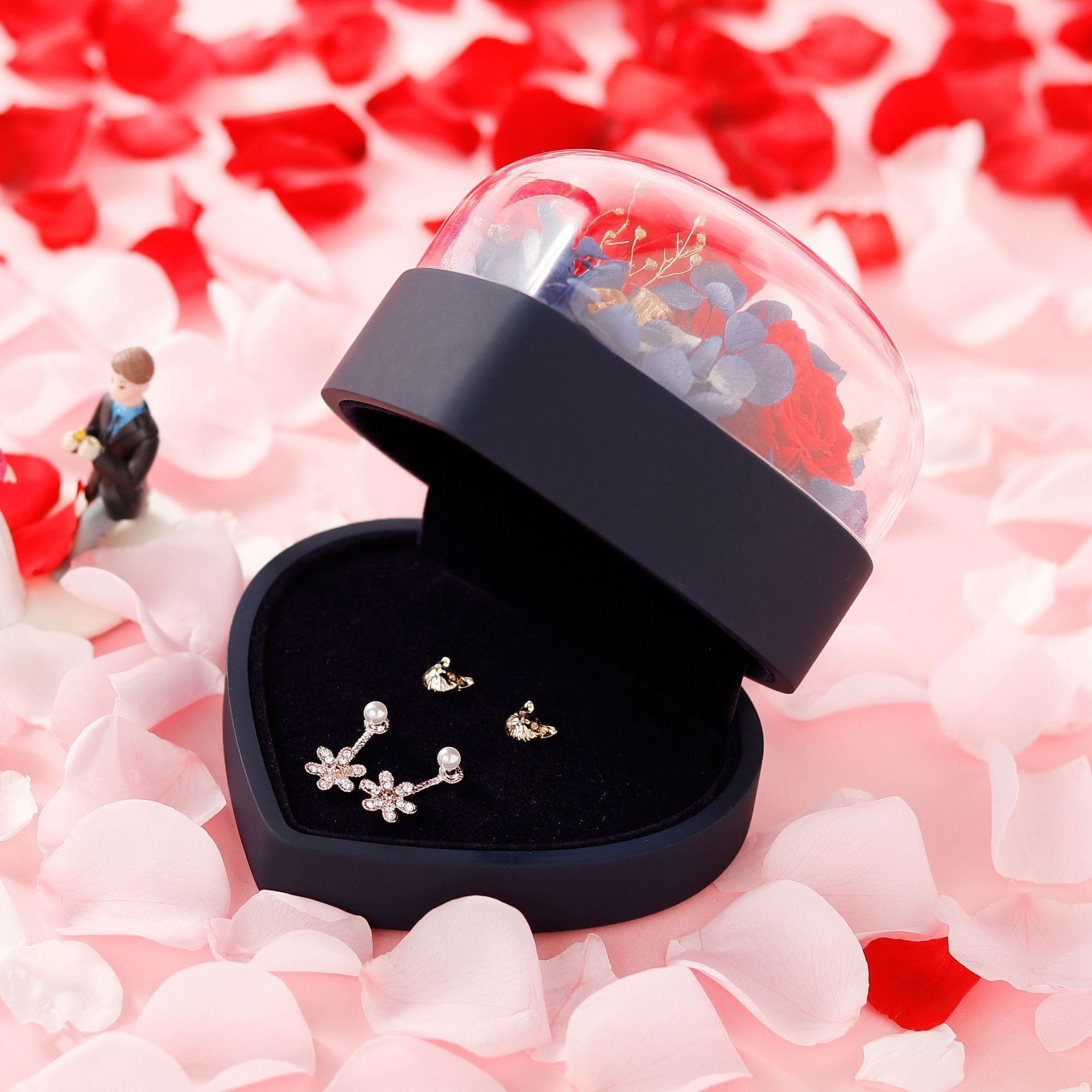Valentine's Day Gift Box Heart-shaped Preserved Fresh Flower Jewelry Box