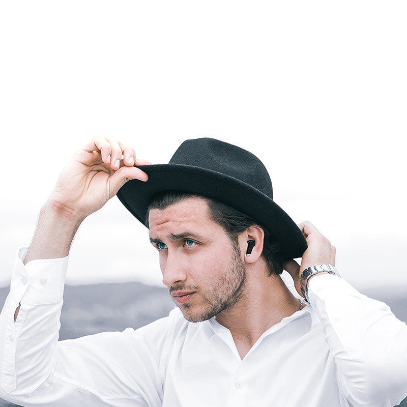 Digital display bluetooth headset