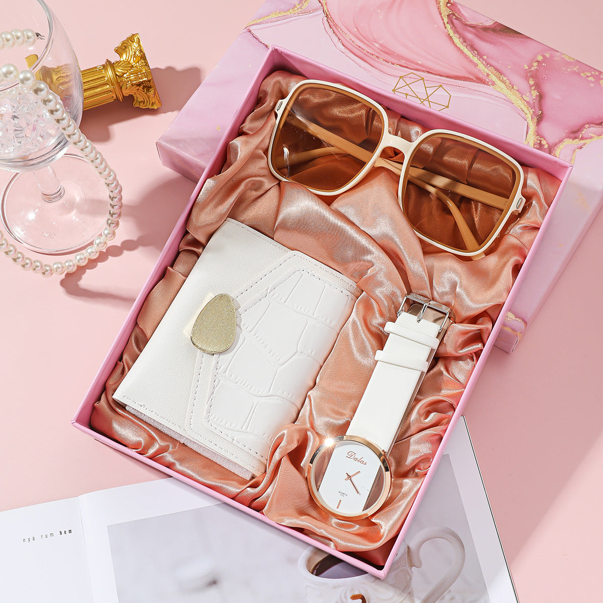 Modern Simple All-match Shopping Travel Gift Suit