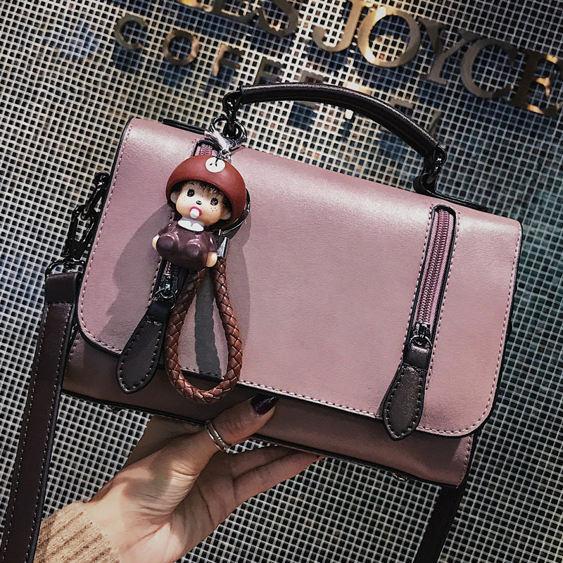 Simple diagonal small square bag