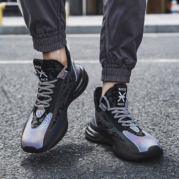 Sports mesh panel shoes