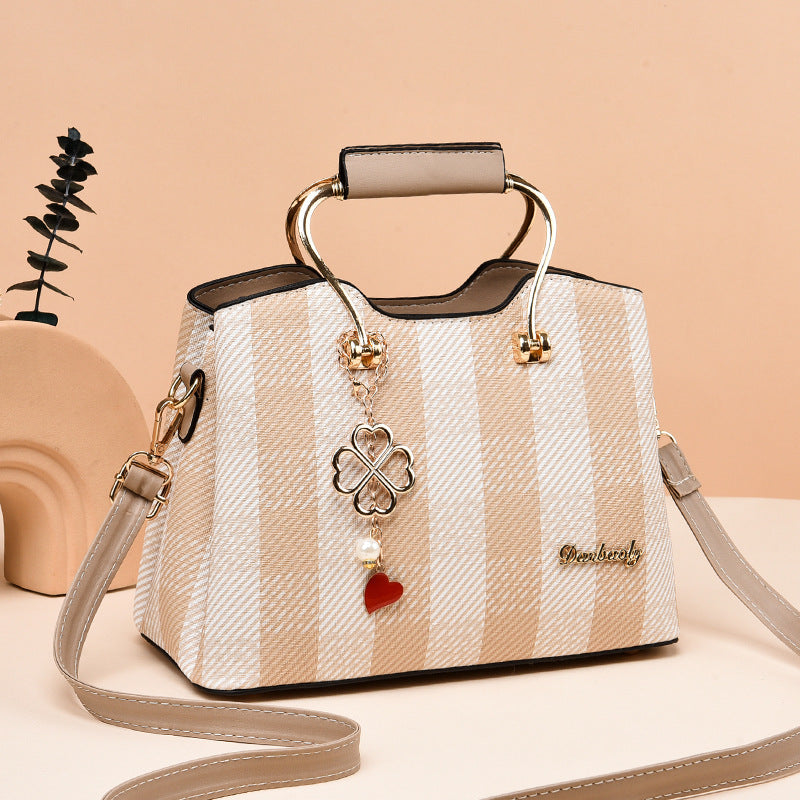 Fashion Small Handbag Spring And Summer Popular Western Style Portable