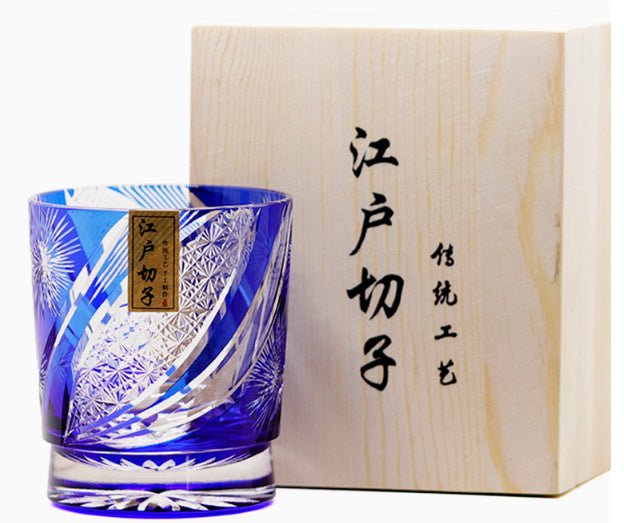 Jinzhi Japanese-style Jianghu Crystal Glass Rewell Cup Hand Carved Whiskey Shot Glass Retro