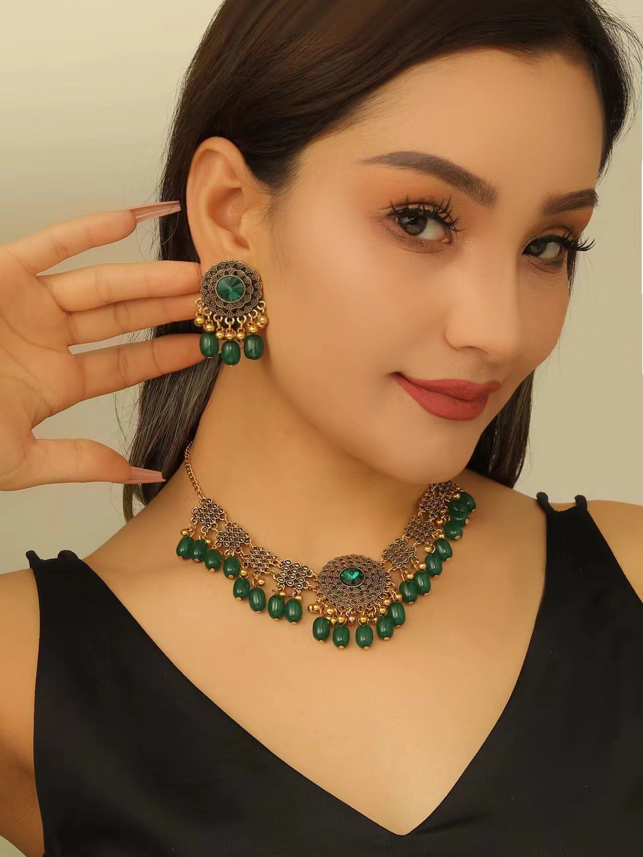 Retro Indian Style Necklace And Earrings Suite