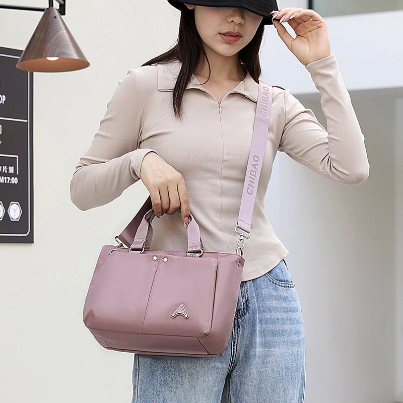 Nylon Portable Large Capacity Commuter Shoulder Bag