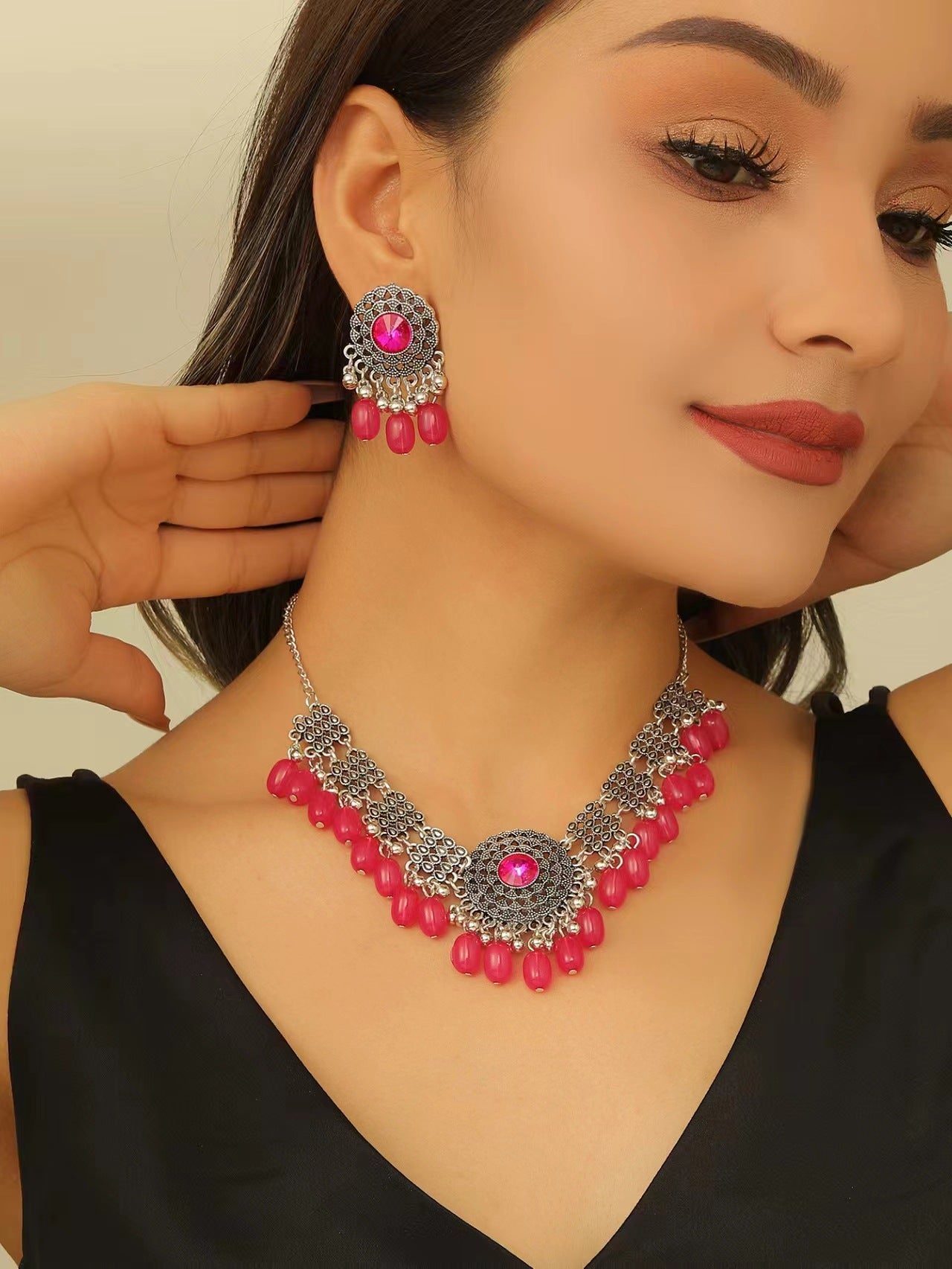 Retro Indian Style Necklace And Earrings Suite