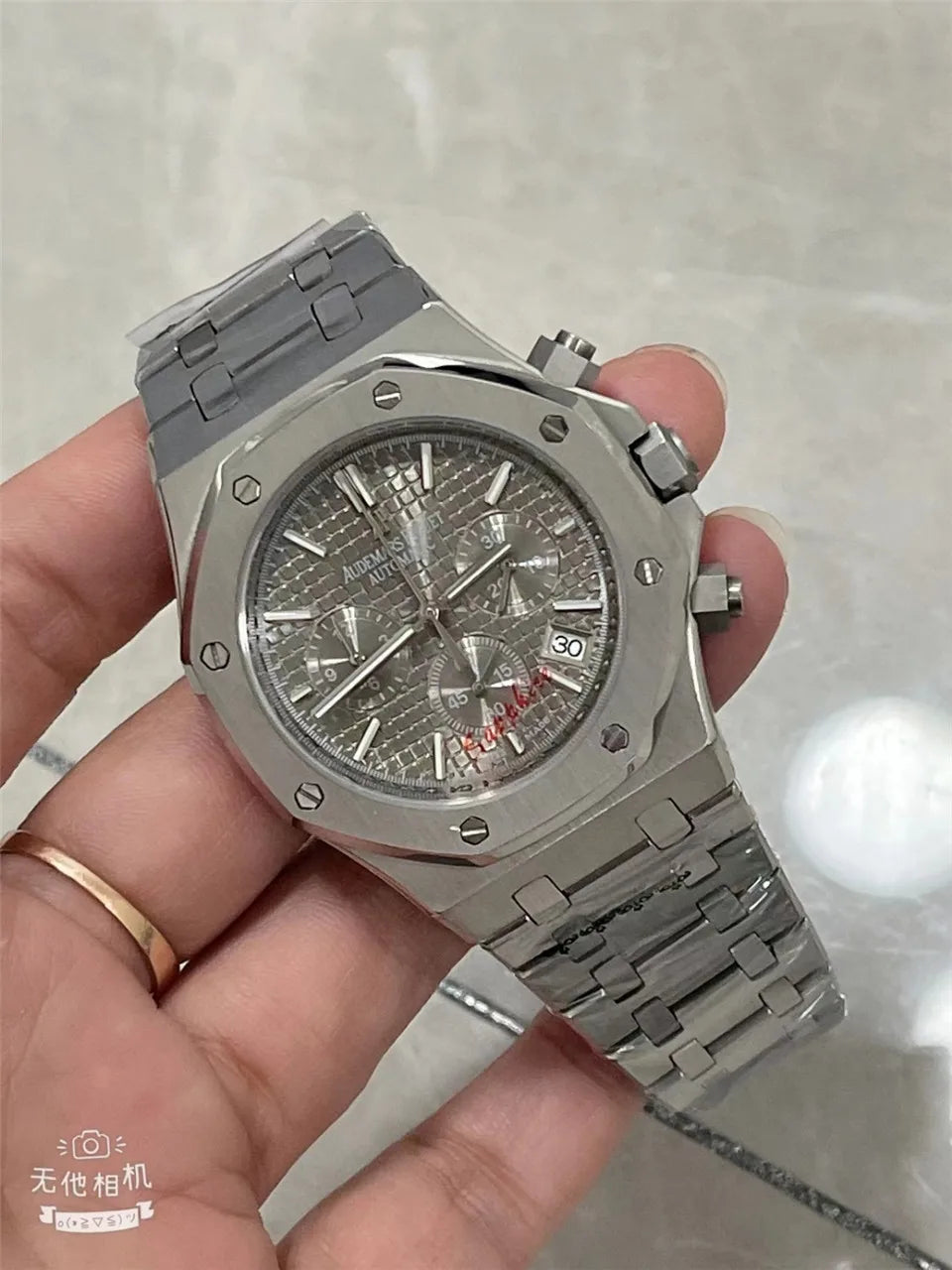 Men's 904L Stainless Steel Quartz Watch in 42mm watchcase Inspired By Audemarses Piguetes Heritage of Precision