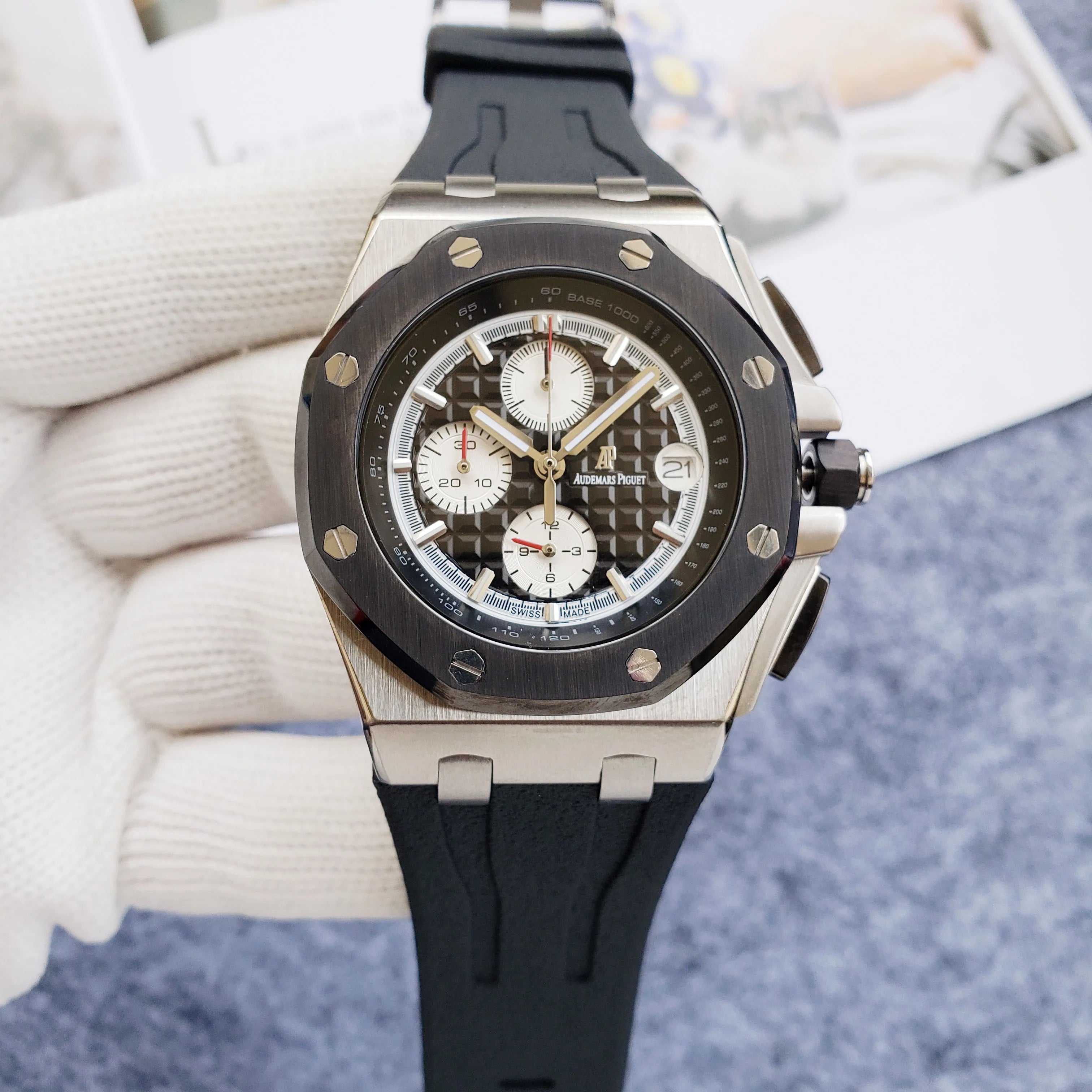 Men's 904L Stainless Steel Quartz Movement Watch in 42mm Crafted with Audemarses Piguetes Inspiration