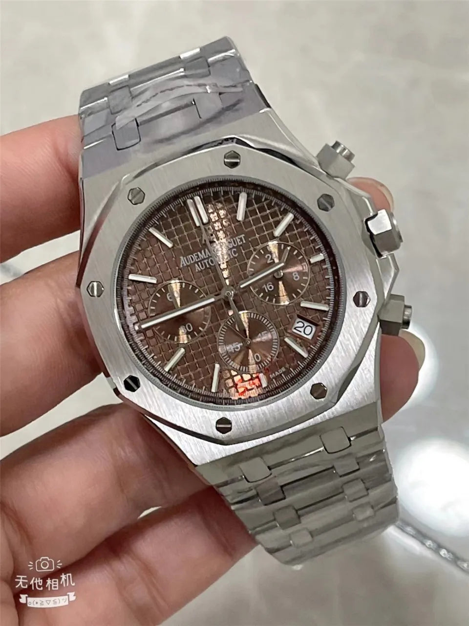 Men's 904L Stainless Steel Quartz Watch in 42mm watchcase Inspired By Audemarses Piguetes Heritage of Precision