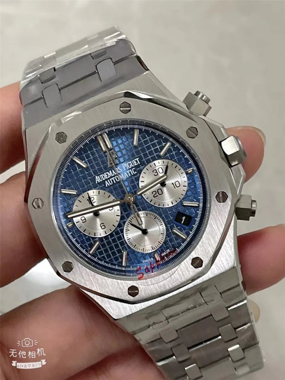 Men's 904L Stainless Steel Quartz Watch in 42mm watchcase Inspired By Audemarses Piguetes Heritage of Precision