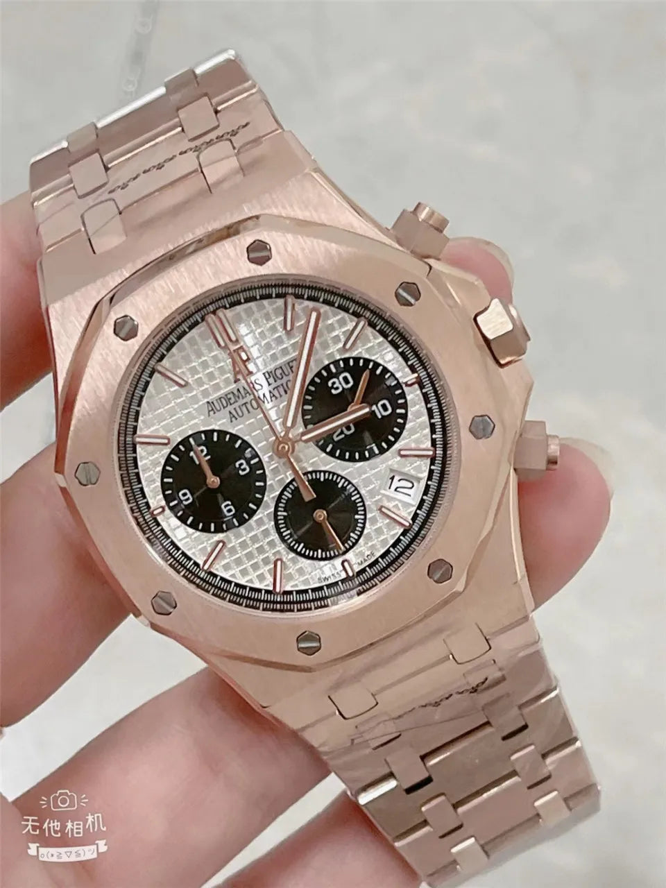 Men's 904L Stainless Steel Quartz Watch in 42mm watchcase Inspired By Audemarses Piguetes Heritage of Precision