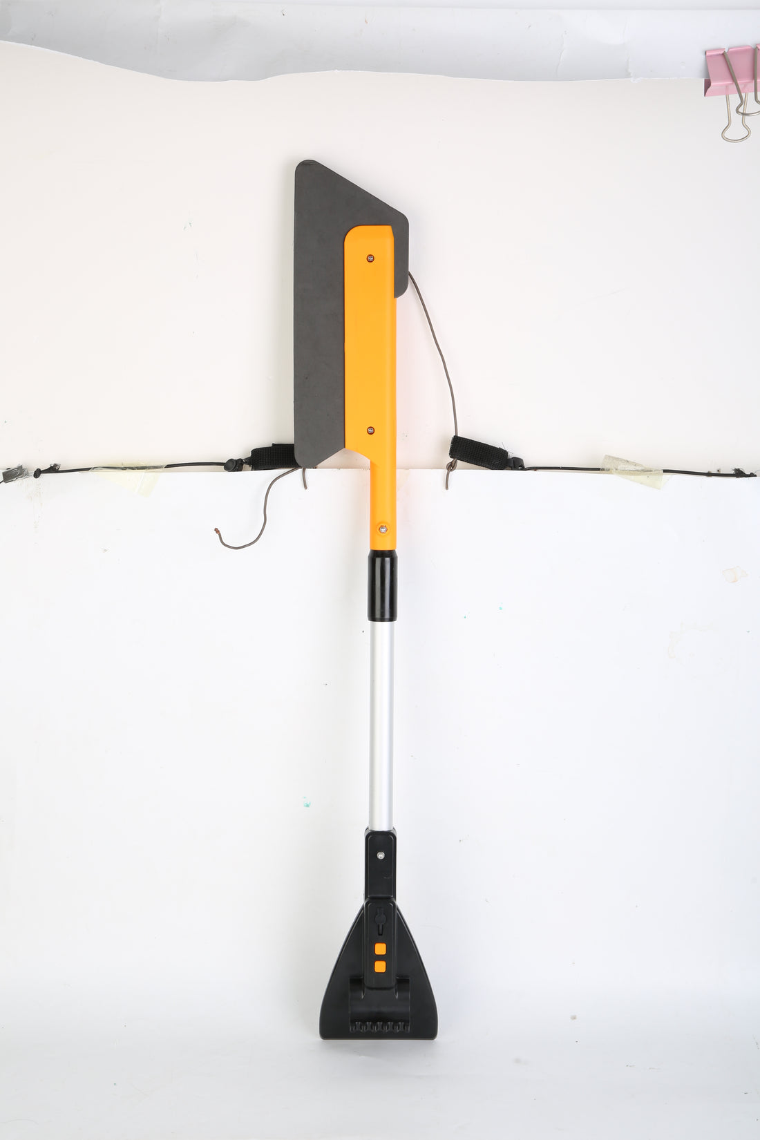 1Pc 3 In 1 Car Snow Removal Shovel With Lights Car Snow Removal Tool Telescopic Windshield Ice Scraper Snow Brush Shovel