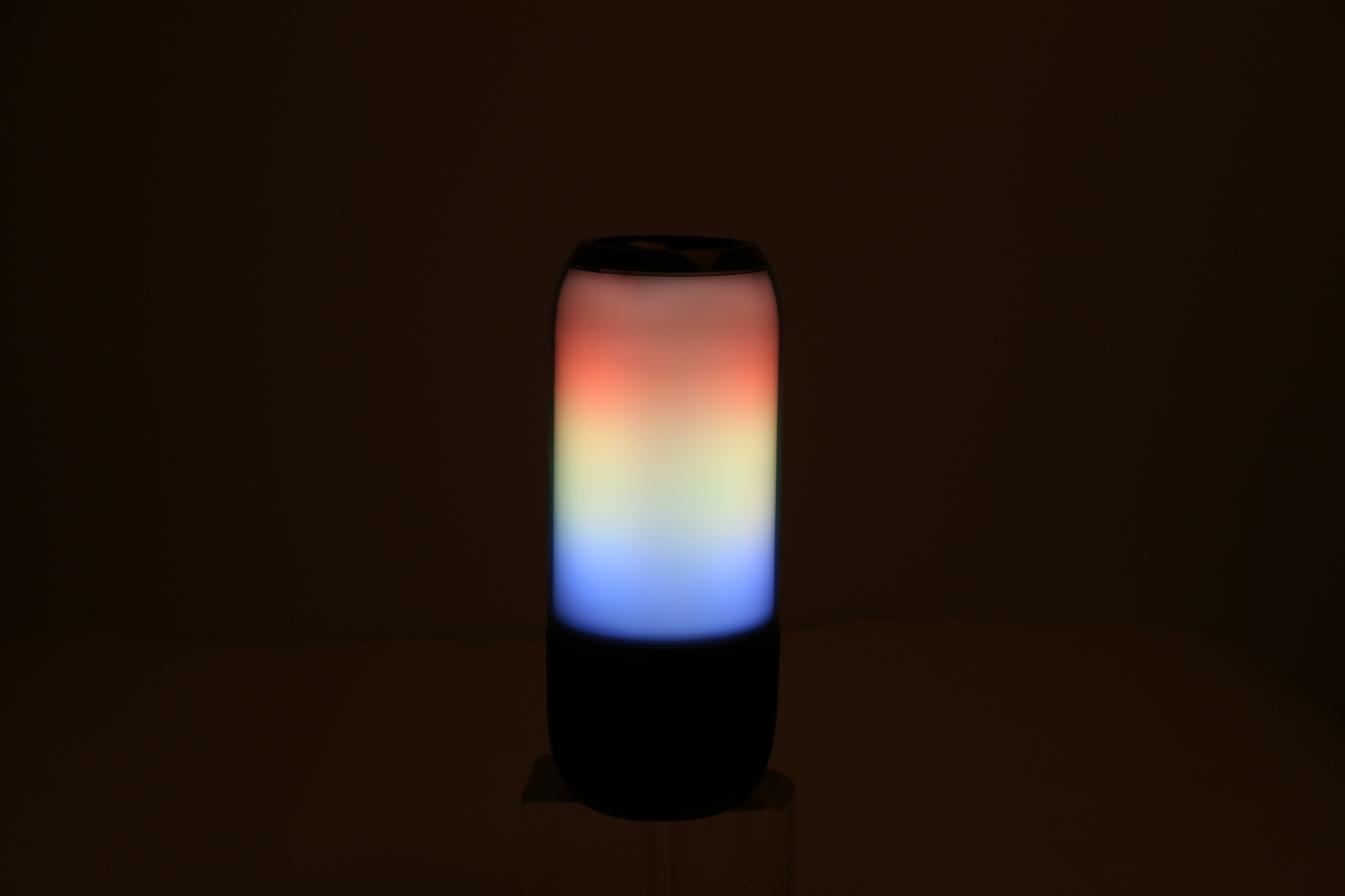 1Pc Wireless Portable Speaker Loud Stereo Speaker With 6 Color Changing Lights Radio Party TWS Speaker For Home Outdoor Travelling